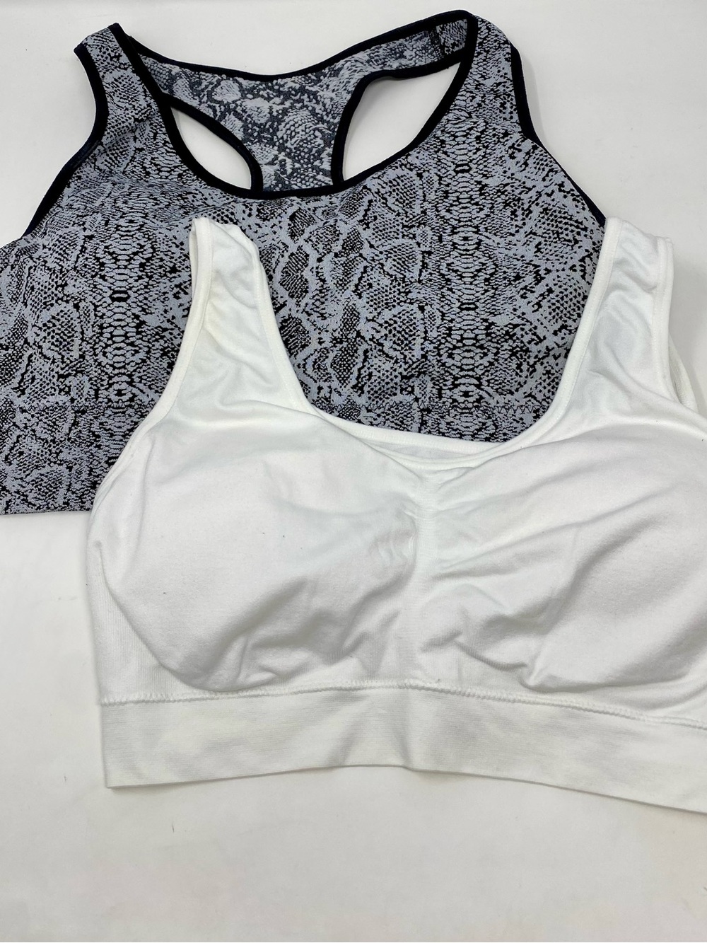 Bundle of 2 Women’s Sports Bras Size Large